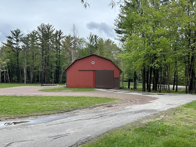 N3615 Badger Ave, Chili, WI 54420 - view of barn featuring dirt driveway