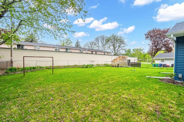1306 Nelson St, Green Bay, WI 54304 - view of yard