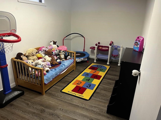 24 W Cottonwood Ln, Milton, WI 53563 - playroom with wood finished floors and baseboards