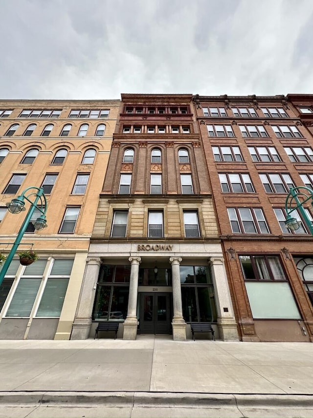 234 N Broadway Unit 302, Milwaukee, WI 53202 - view of building exterior
