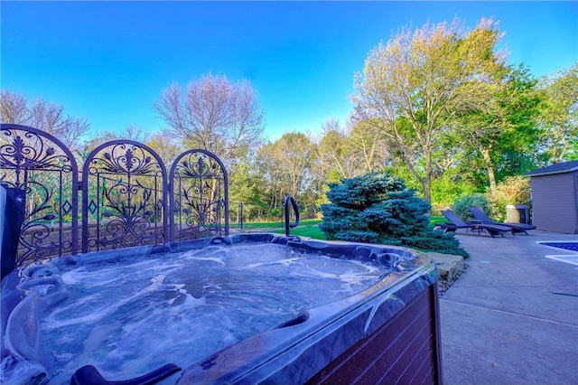 278 Saint Annes Pkwy, Hudson, WI 54016 - exterior view of a hot tub