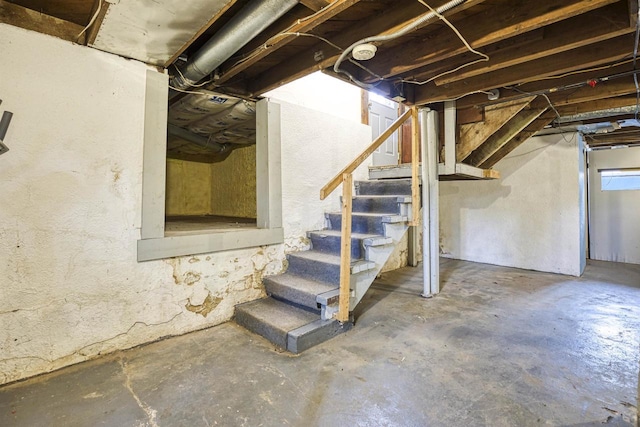 25 E 1st St, Clintonville, WI 54929 - unfinished basement with stairway