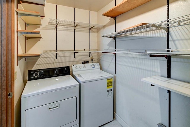 887 Kottke Dr Unit 887, Madison, WI 53719 - laundry area with washer and dryer