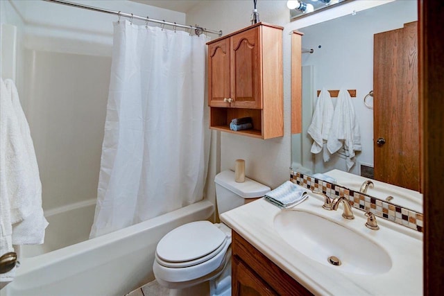 887 Kottke Dr Unit 887, Madison, WI 53719 - full bathroom featuring shower / tub combo, toilet, and vanity