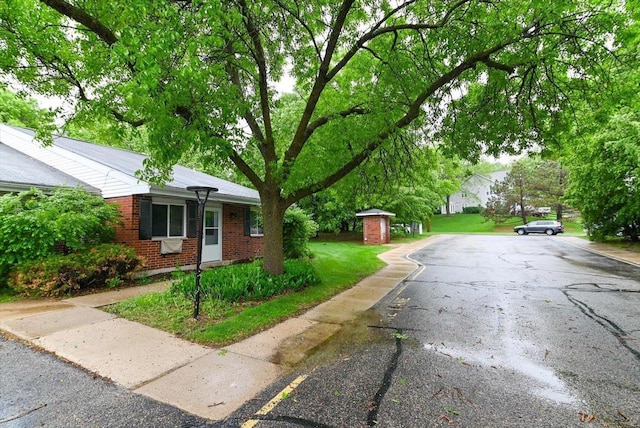 887 Kottke Dr Unit 887, Madison, WI 53719 - view of asphalt street featuring curbs