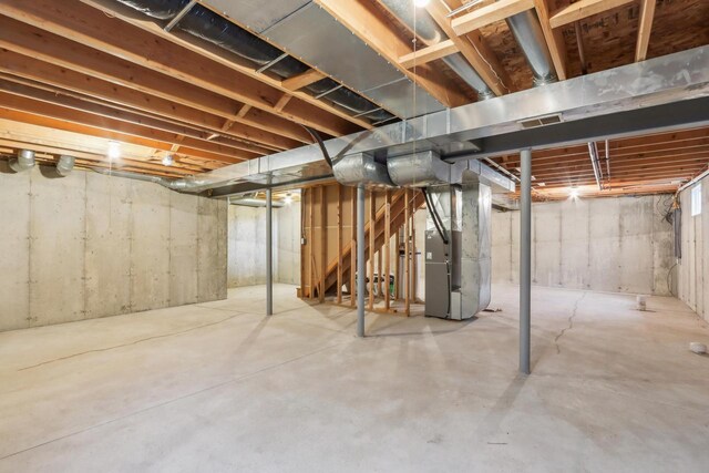 24434 88th St, Salem, WI 53168 - unfinished below grade area featuring heating unit