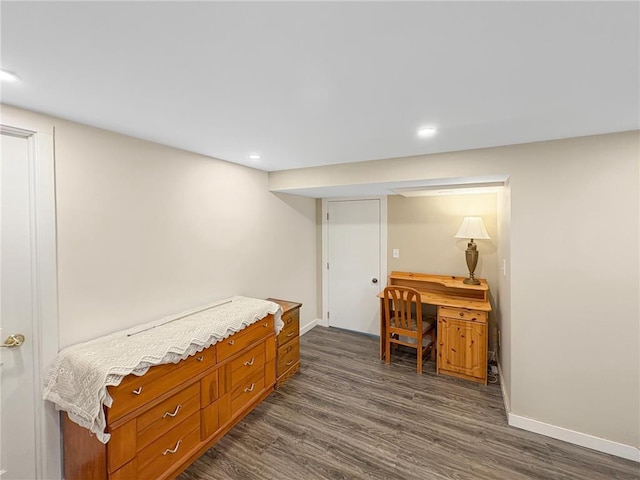 602 26th St, Cloquet, MN 55720 - bedroom featuring dark wood-style floors, baseboards, and recessed lighting