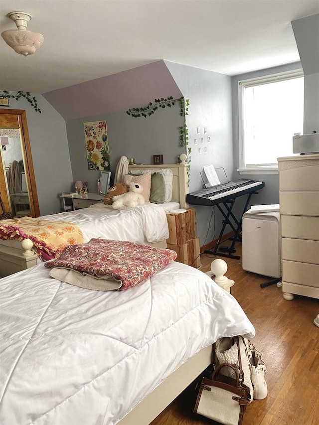 816 Gladstone St, Marinette, WI 54143 - bedroom featuring wood finished floors