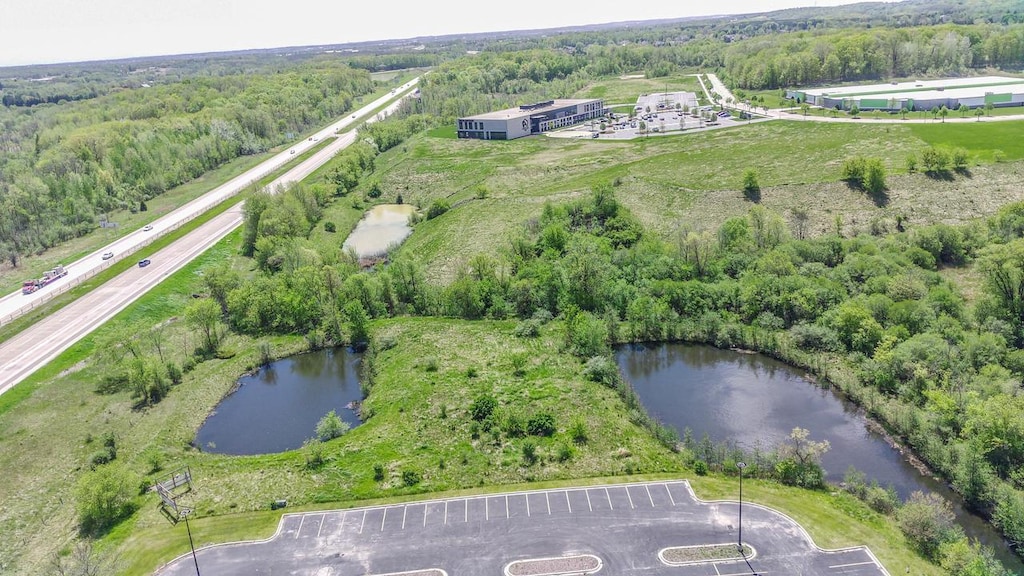 1275 W Paradise Dr, West Bend, WI 53095
