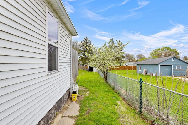 254 Mill St, Algoma, WI 54201 - view of yard