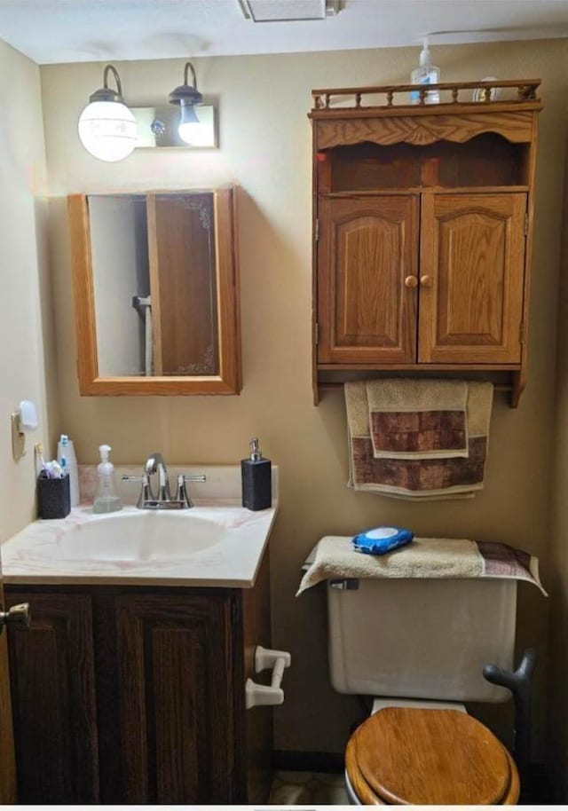 400 Old Indian Trl, Deforest, WI 53532 - bathroom featuring vanity and toilet