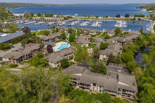18 Abbey Villas Cir Unit G, Fontana, WI 53125 - aerial overview of property's location featuring numerous boat docks and a large body of water