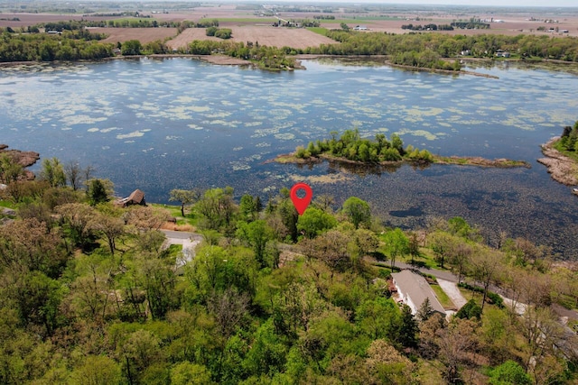 W6641 N Lakeshore Dr, Elkhorn, WI 53121 - aerial view of a large body of water