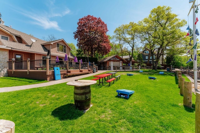 W6641 N Lakeshore Dr, Elkhorn, WI 53121 - view of community