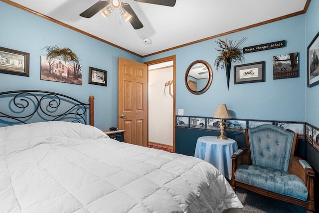 N5101 Lueck Ln, Princeton, WI 54968 - bedroom featuring radiator heating unit, crown molding, and ceiling fan