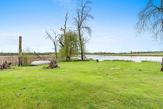 N5101 Lueck Ln, Princeton, WI 54968 - view of grassy yard featuring a water view