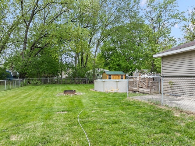 1215 Hastings St, Green Bay, WI 54301 - view of yard with a deck