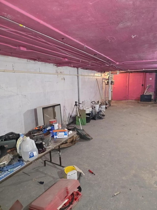 945 N Memorial Dr, Racine, WI 53404 - view of unfinished below grade area