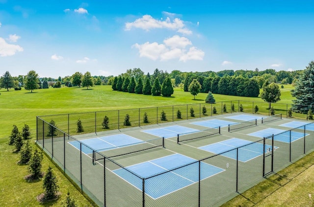 348 County Road B 8, Fontana, WI 53125 - view of tennis court