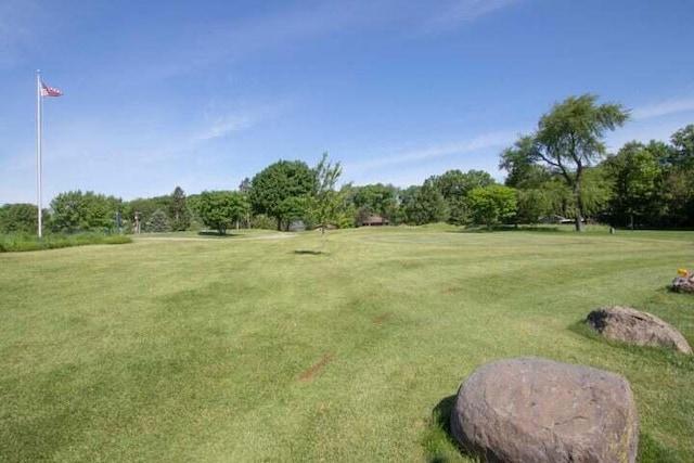 348 County Road B 8, Fontana, WI 53125 - view of home's community featuring a yard and view of wooded area