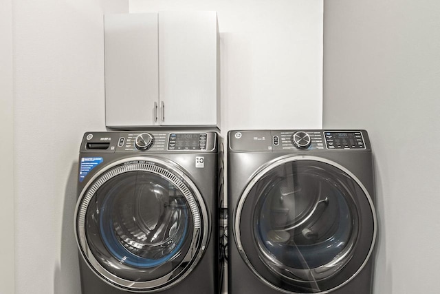 28 Sienna Hills Cir, Mount Horeb, WI 53572 - laundry area with independent washer and dryer and cabinet space