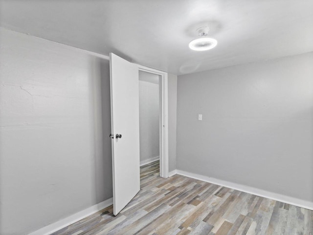 4101 N 14th St, Milwaukee, WI 53209 - unfurnished room featuring light wood-type flooring and baseboards