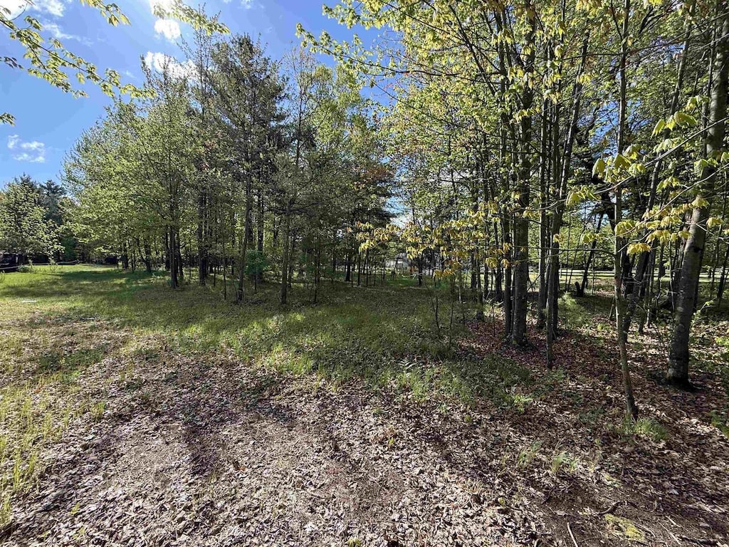 N6432 Oak Ridge Ct, Shawano, WI 54166