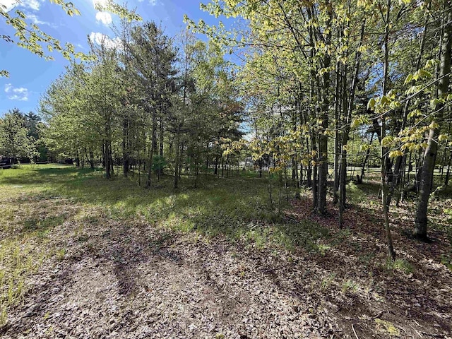 N6432 Oak Ridge Ct, Shawano, WI 54166