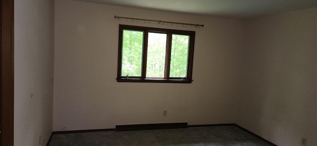 3315 N 12th St, Wausau, WI 54403 - unfurnished room featuring carpet and baseboards