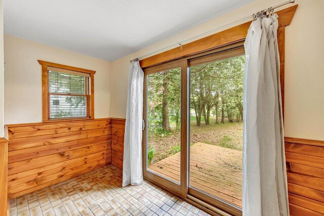 N7119 River Dr, Shawano, WI 54166