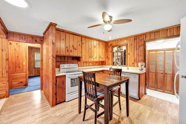 N7119 River Dr, Shawano, WI 54166