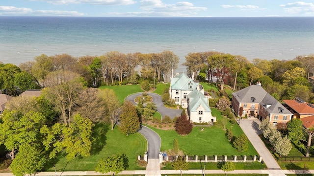 3432 N Lake Dr, Milwaukee, WI 53211 - bird's eye view of a nearby body of water