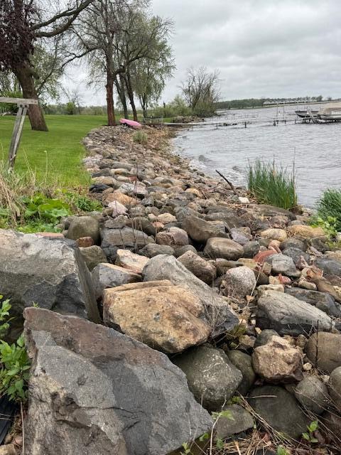 W6782 Marine Dr, Markesan, WI 53946 - exterior view