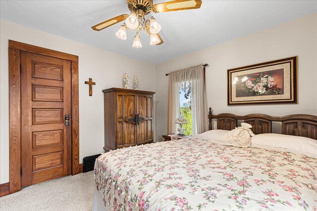 611 Highland Ave, Kewaskum, WI 53040 - bedroom featuring light colored carpet and a ceiling fan