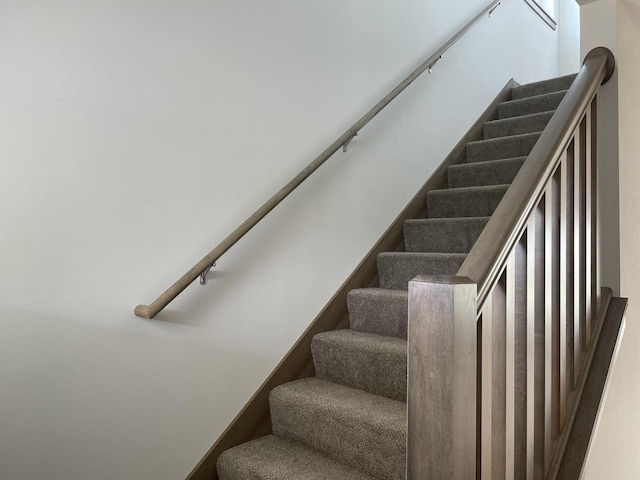 412 Emerald Ct, Kewaskum, WI 53040 - view of stairs