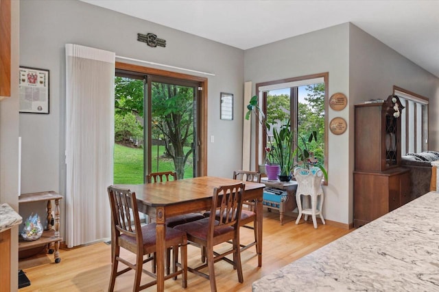 405 August Hills Dr, La Crescent, MN 55947 - dining area featuring light wood-style flooring