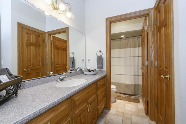 W360S9910 Markham Rd, Eagle, WI 53119 - full bath with toilet, vanity, and curtained shower
