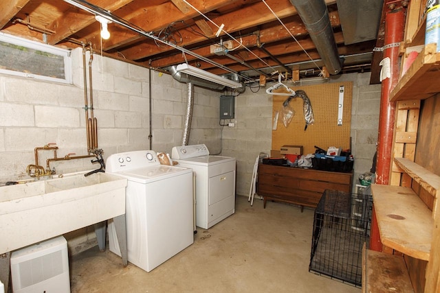 2373 S 83rd St, West Allis, WI 53219 - washroom featuring washer and dryer and electric panel
