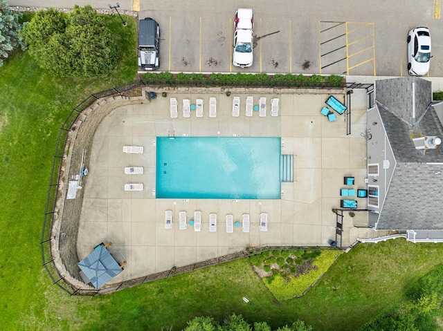 500 S Edwards Blvd Unit 1, Lake Geneva, WI 53147 - drone / aerial view of a pool area
