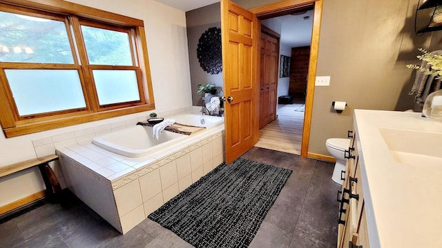 610 Fox Ridge Ct, Nekoosa, WI 54457 - full bath featuring a bath and vanity