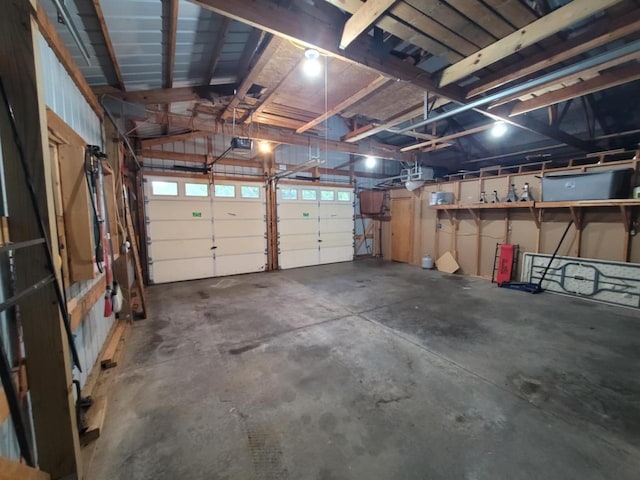 610 Fox Ridge Ct, Nekoosa, WI 54457 - garage with a garage door opener