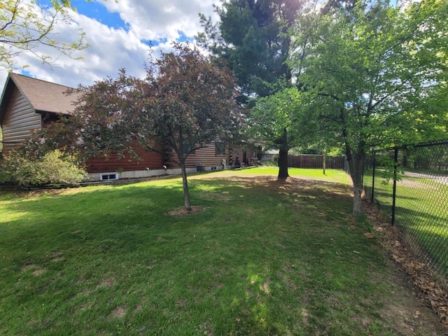 610 Fox Ridge Ct, Nekoosa, WI 54457 - view of fenced backyard