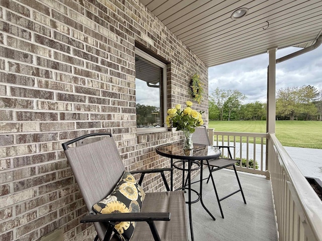 2728 E Ridge Rd, Beloit, WI 53511 - view of porch