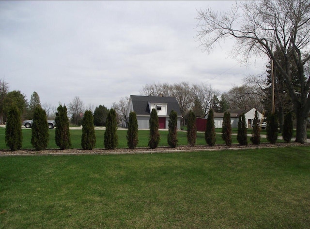 8646 S 35th St, Franklin, WI 53132