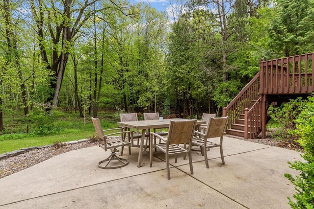 3196 Hidden Pond Rd, Green Bay, WI 54313 - view of patio / terrace with outdoor dining area and stairs