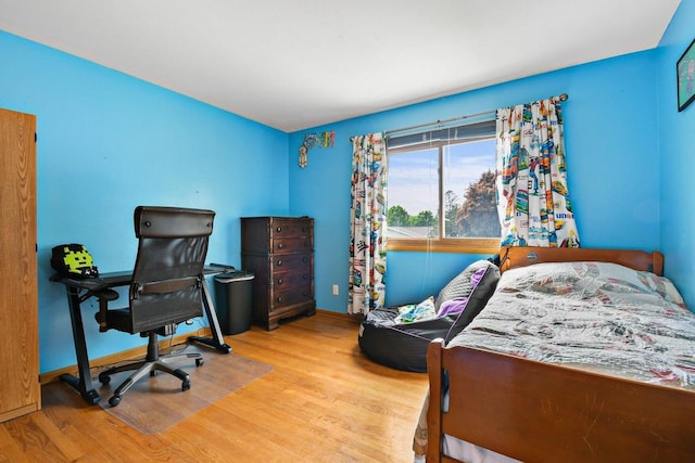 4917 Ralph Cir, Madison, WI 53714 - bedroom featuring wood finished floors and baseboards