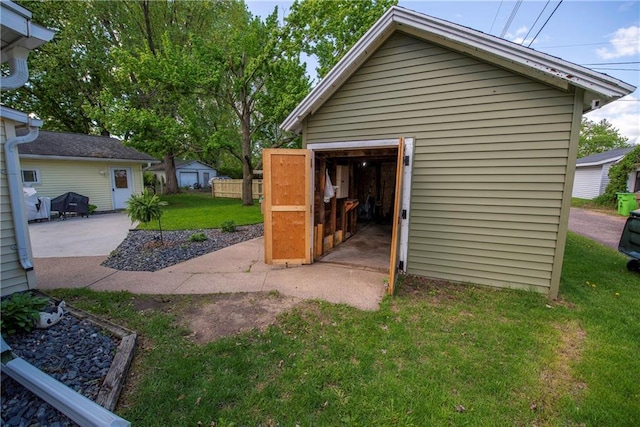 14 Chippewa St, Chippewa Falls, WI 54729 - view of garage
