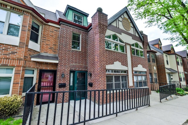 127 S Franklin St Unit 10, Madison, WI 53703 - view of front of property featuring brick siding