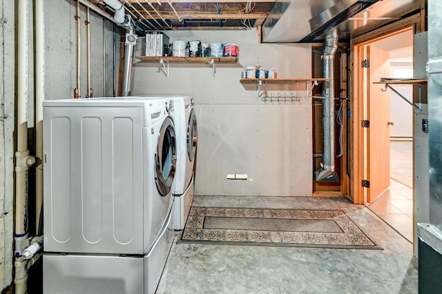 9305 Briar Haven Dr, Verona, WI 53593 - laundry room featuring washing machine and dryer