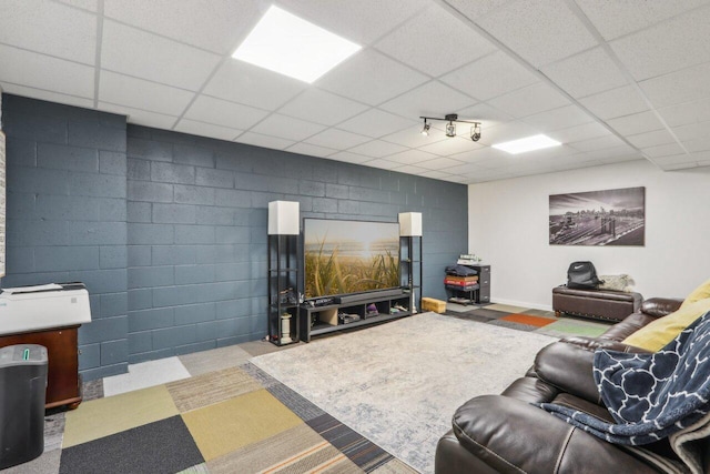 14048 W Waters Edge Trl, New Berlin, WI 53151 - living area featuring a drop ceiling